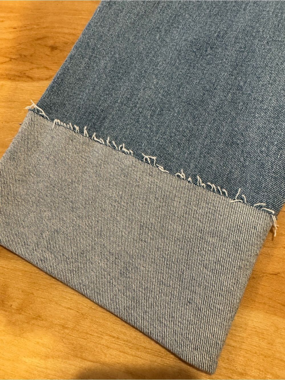 BCBGeneration Mega Cuff Wide Leg High Waisted Light Blue Jeans Size 28 - Picture 5 of 6